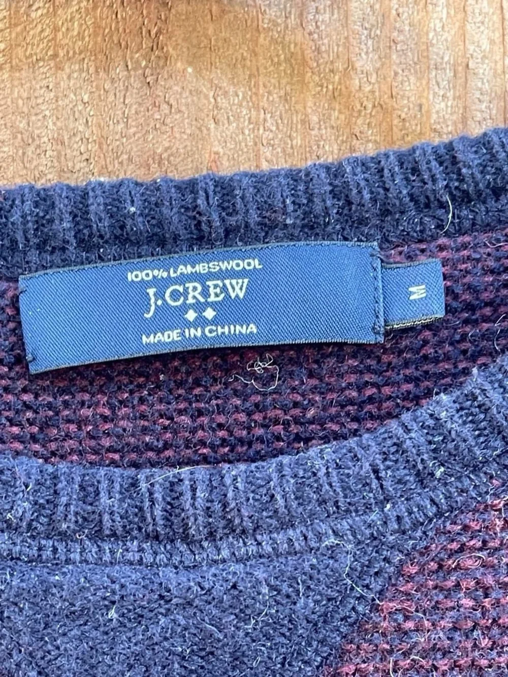 J.Crew Men’s 100% Lambswool Pullover Textured Knit Sweater Red Navy Sz M